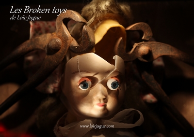 Les broken toys de Loïc Jugue: La leçon d'anatomie (détail)